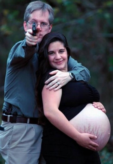 disturbing-pregnant-gun